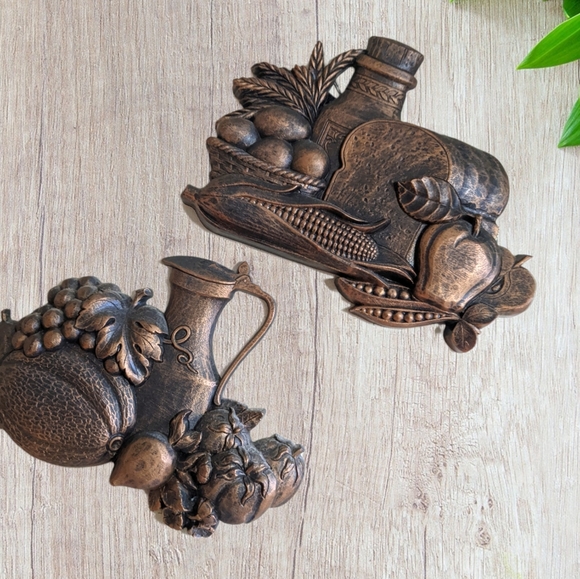 1975 Copper Tone Fruit Harvest Kitchen Wall Decor Syroco Wall Hangings x 2 - Picture 6 of 9